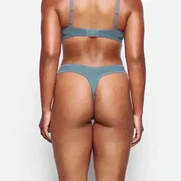 SKIMS COTTON JERSEY DIPPED THONG KYANITE SIZE 2X - Picture 6 of 9